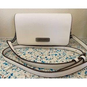DKNY Off White Leather Crossbody Chain Magnetic Snap Closure Cow Hide Dust Bag